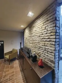 手ばつり加工のひと手間と品質で、仕上がりに違いを