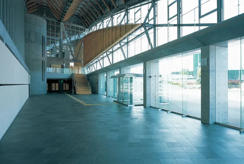 くろしおアリーナ