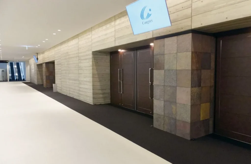 コングレコンベンションセンター