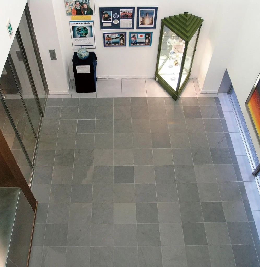 東京理科大学森戸記念館